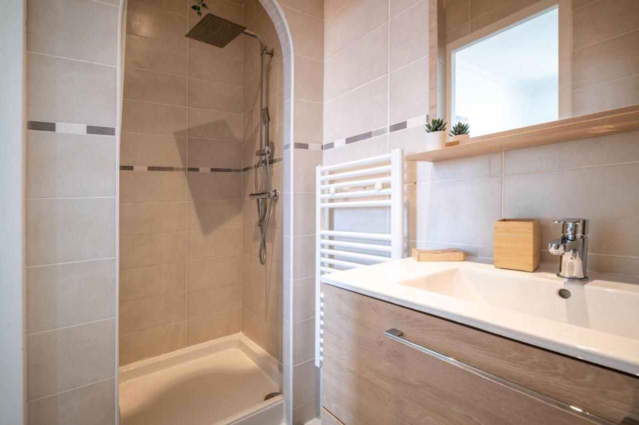 Private Independant Flat - Lourdes City Center - 2 Balconies מראה חיצוני תמונה